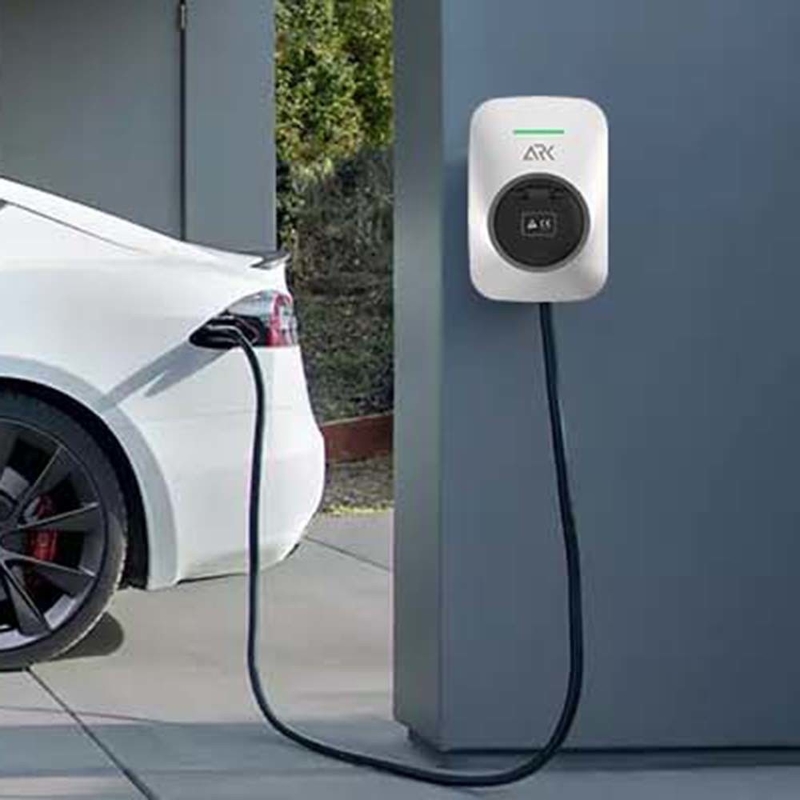 Residential Wallbox EV Charging Station Type 2 Type1 Plug OCPP 32A For Tesla