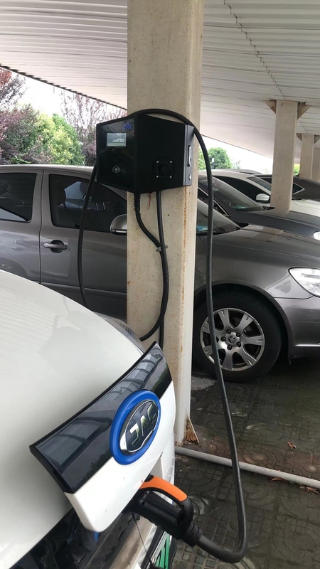 Ocpp1.6J 3phase Wall Mounted Type2 EV Charger 22kw With Pillar